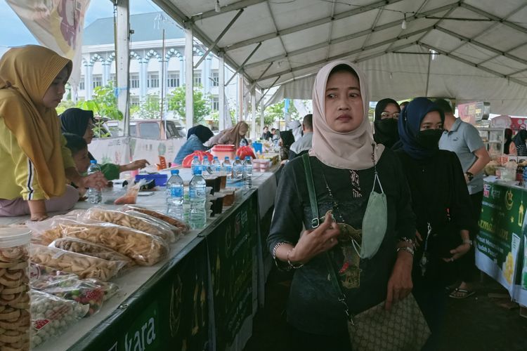Pasar Juadah Pontianak: Menikmati Beragam Makanan Tradisional Di Bazar Ramadhan