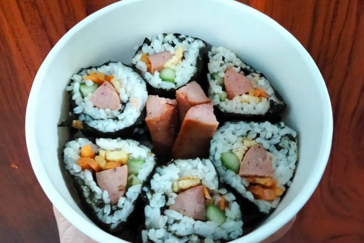 Sushi Homemade dengan Kearifan Lokal, Menu Buka Puasa Bergizi Lengkap untuk si Kecil