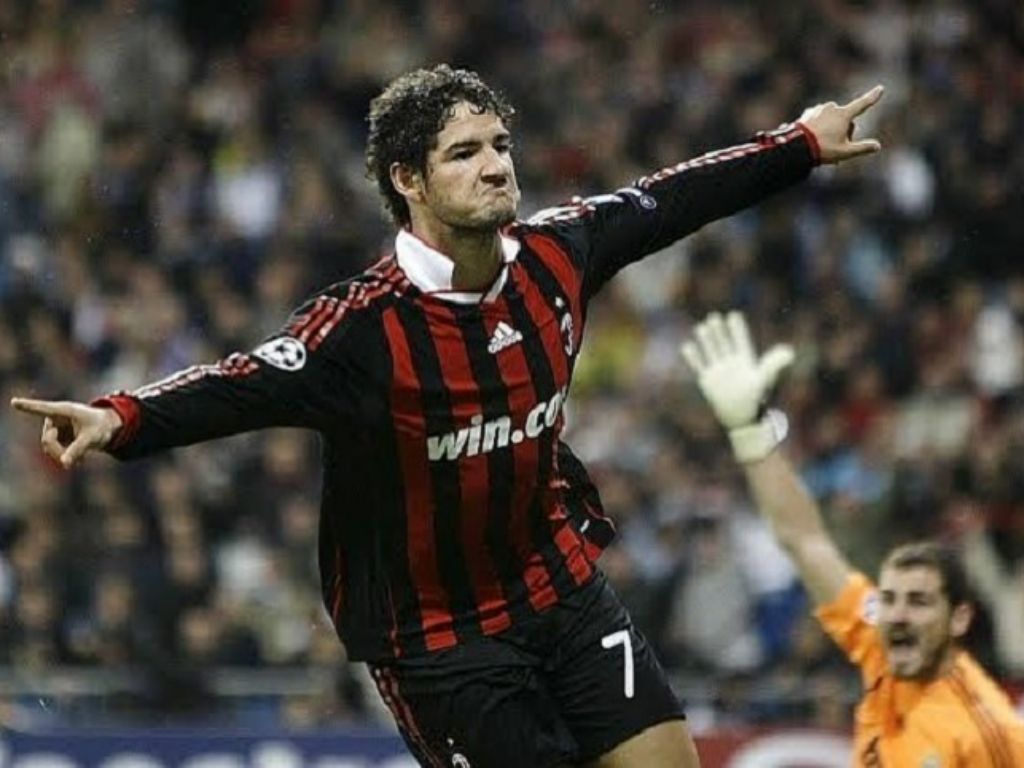 Kisah Pilu Alexandre Pato, Eks Calon Bintang Brasil yang Kariernya Dirusak Cedera