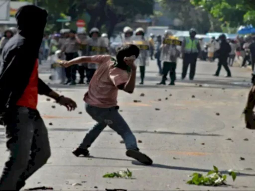 Viral Bentrokan Ormas di Bekasi, Puluhan Orang Diamankan Polisi