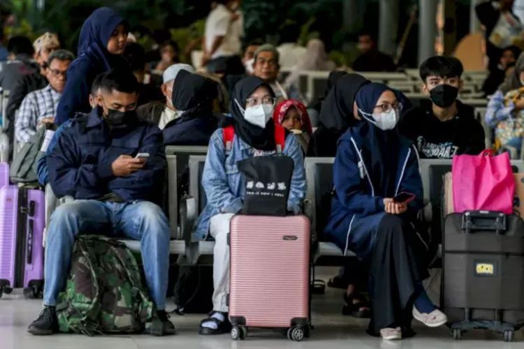 Ingat-ingat Lagi! Syarat Mudik Naik Kereta Api, Usia 18 Tahun ke Atas Wajib Vaksin Booster