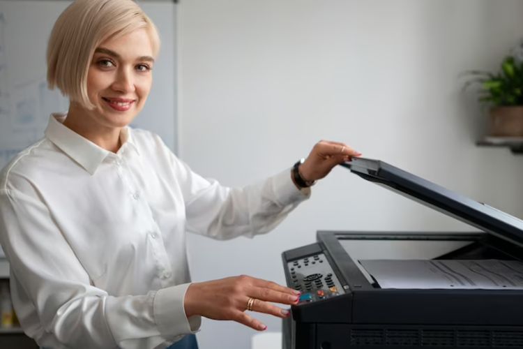 Penelitian Sebut Gen Z Gak Bisa Pakai Printer Kantor, Terus Bisanya Apa Dek?