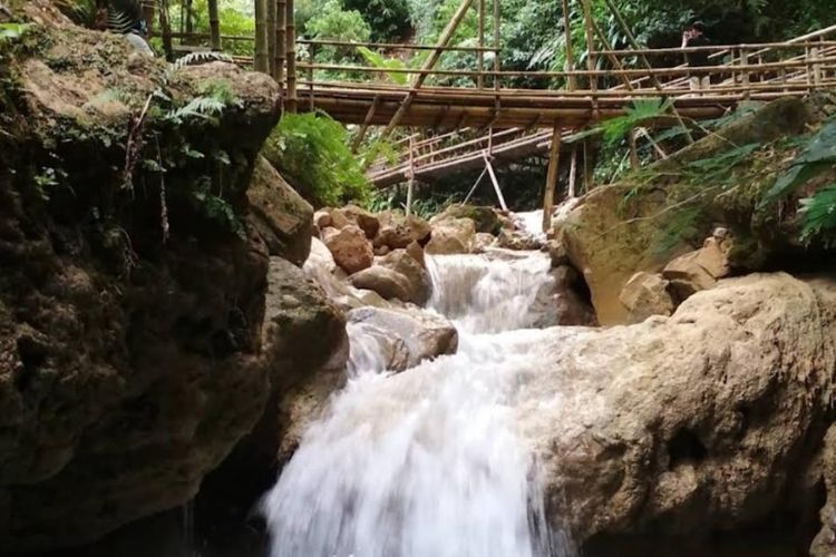 Menikmati Wisata Air Terjun Kedung Pedut: Keindahan Tersembunyi di Kulonprogo