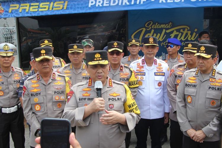 Tinjau Pemudik di Pelabuhan Merak, Wakapolri: Saat Ini Lancar, Tak Ada Kemacetan