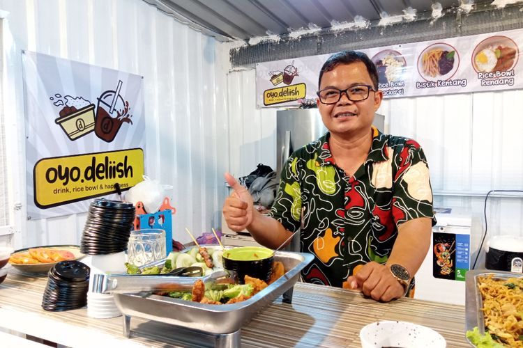 Kisah Carlo, Drumer Jikustik yang Kini Banting Setir Jualan Seafood di Klaten