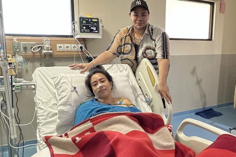 Ivan Gunawan Jenguk Maharani Kemala di Rumah Sakit, Sakit Apa?