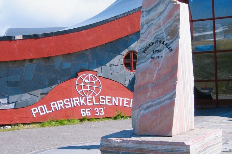 Arctic Circle Center: Menikmati Pengalaman Unik Menjelajahi Lingkaran Arktik di Norwegia
