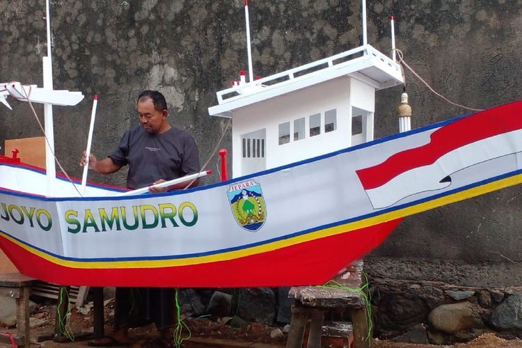 Filosofi Perahu Sesaji Larungan Kepala Kerbau, Tempat Persembahan saat Ritual Pesta Lomban