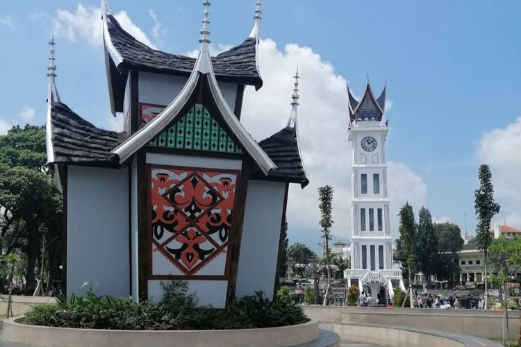 Menjelajahi Jam Gadang, Landmark Kota Bukittinggi Kebanggaan Warga Padang