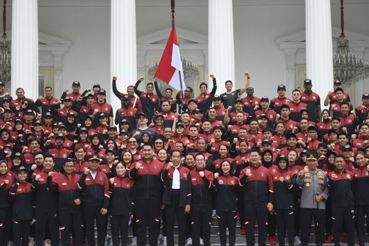 Lepas Atlet ke SEA Games 2023, Presiden Jokowi Targetkan 69 Emas untuk Kontingen Indonesia