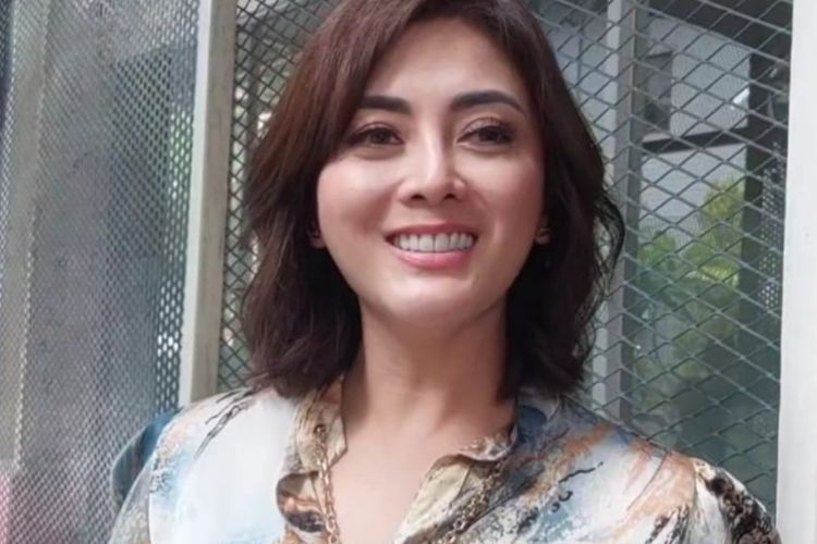 Jonathan Frizzy dan Ririn Dwi Arianti Dikabarkan akan Nikah, Dhena Devanka: Gak Kaget sih