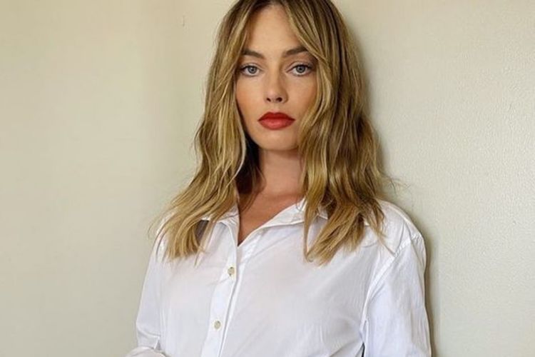 Marvel Studios Dirumorkan Gebet Margot Robbie untuk Mainkan Superhero Utama di MCU