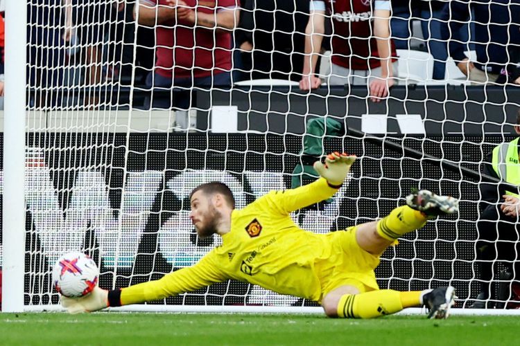 Blunder De Gea Bikin MU Kalah, Erik ten Hag Beri Pembelaan: Kesalahan Hal yang Wajar
