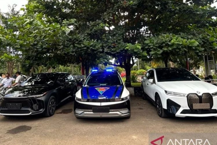 Ratusan Kendaran Listrik Dipakai untuk Delegasi KTT ASEAN di Labuan Bajo