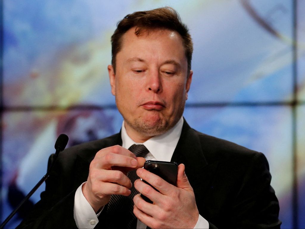 Elon Musk: Jangan Percaya WhatsApp