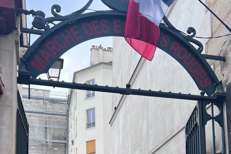 Mengintip Pasar Tertua di Paris yang Sarat Akan Sejarah