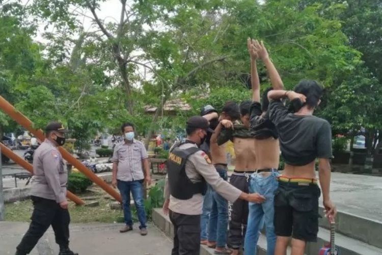 Viral ABG Dipalak Preman hingga Lari ke Mall Cipinang Indah, Polisi Turun Tangan
