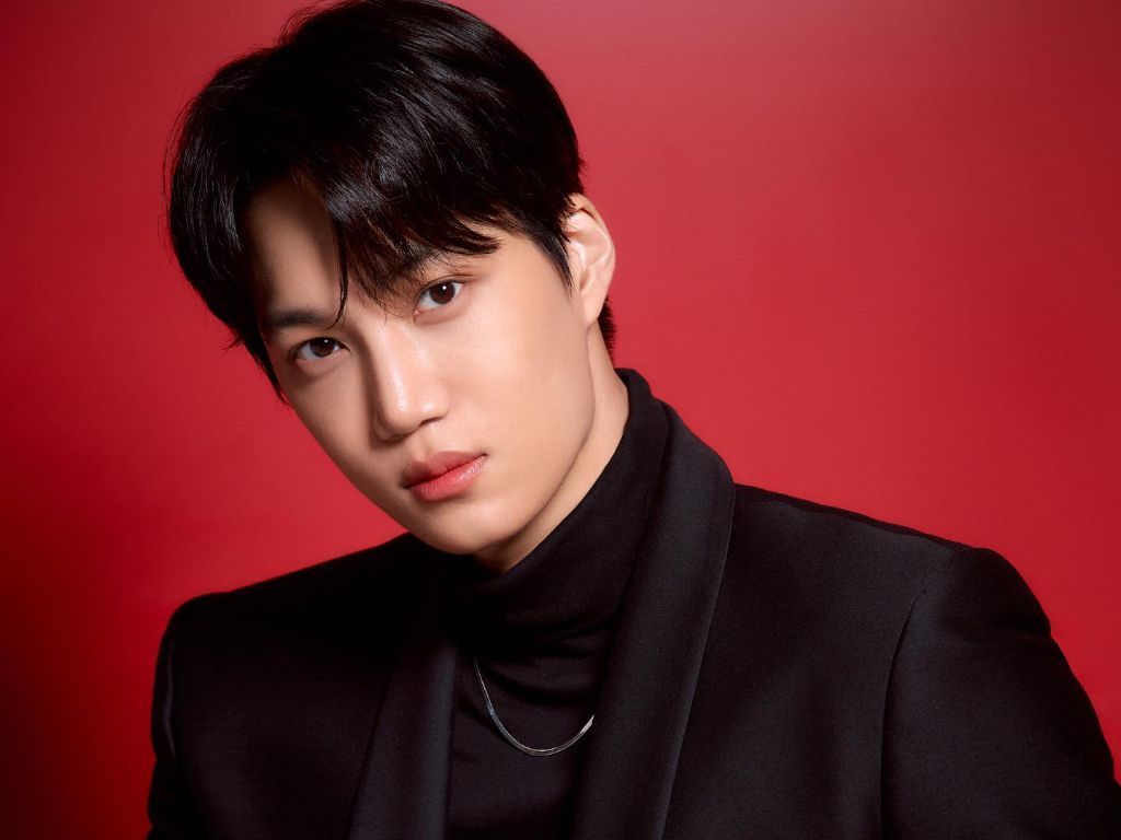 Kai EXO Mulai Jalani Wajib Militer Hari Ini, Pamer Selfie Rambut Cepak