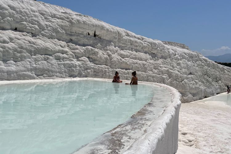 Cantiknya Pamukkale di Turki: Keajaiban Tersembunyi dari Sumber Mata Air Panas