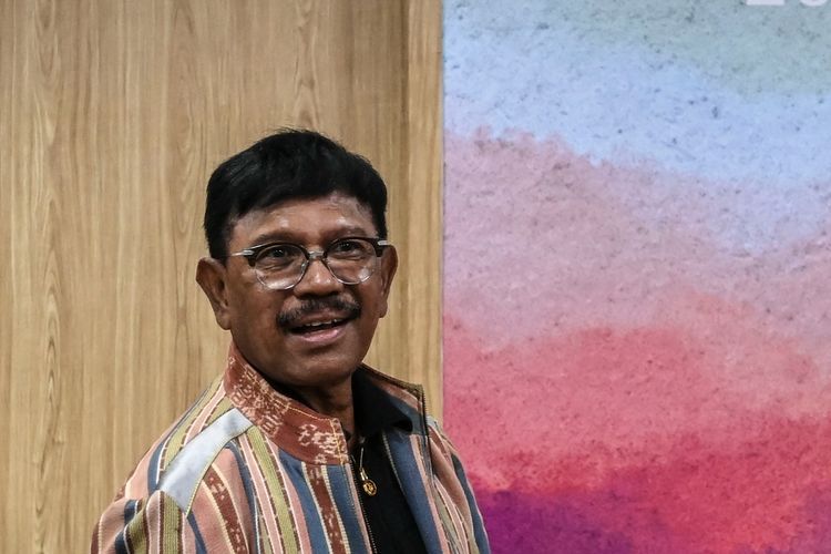 BREAKING NEWS! Menkominfo Johnny G Plate Tersangka Korupsi Proyek BTS 4G