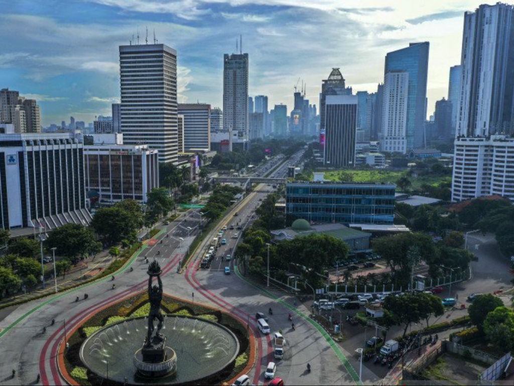 Cuaca Hari Ini: Sebagaian Besar Wilayah Cerah Berawan Tapi Ada Imbauan Waspada Banjir