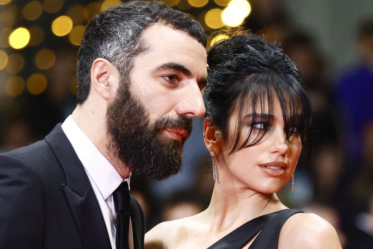 Hadir di Festival Film Cannes, Dua Lipa Pamer Kekasih Baru