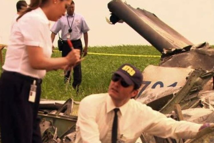 Dokumenter 'Air Crash Investigation': Investigasi Kecelakaan Pesawat, Ada Indonesia Juga
