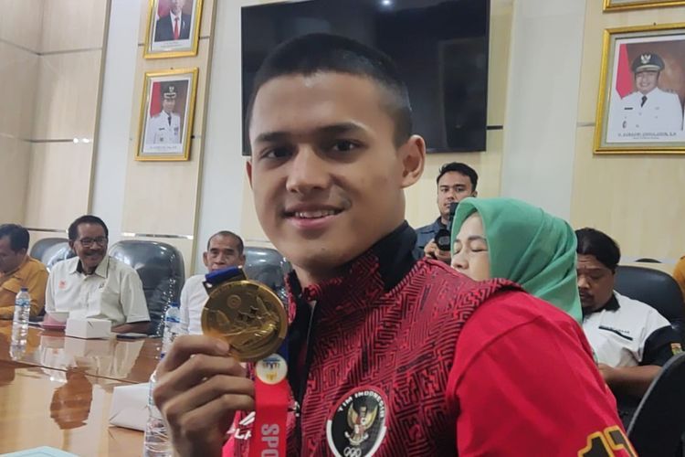 Raih Emas di SEA Games 2023, Rizky Juniansyah Latihan di Sasana Pribadi Gak Berstandar
