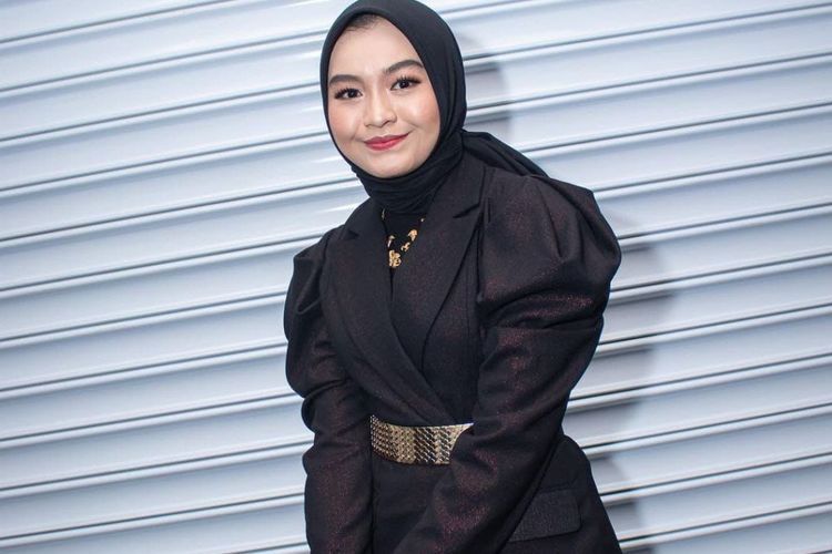 Inilah Salma Salsabil: Sang Idola Baru, Juara Indonesian Idol Season 12