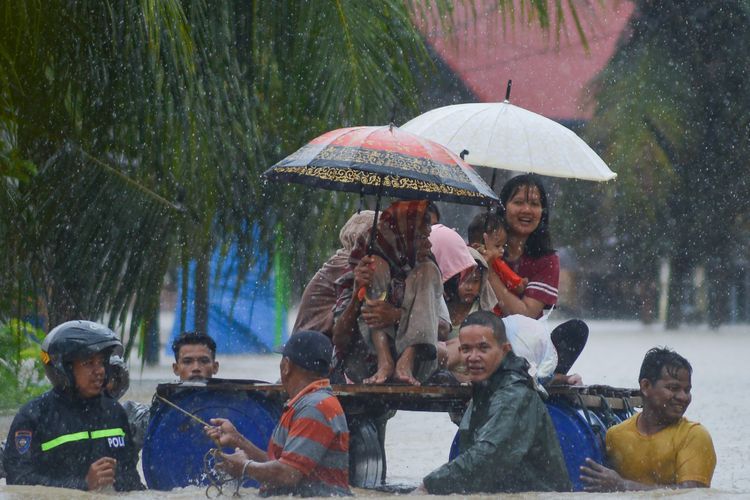 Cuaca Hari Ini: Hujan Lebat akan Mengguyur Beberapa Wilayah, Waspada Banjir!