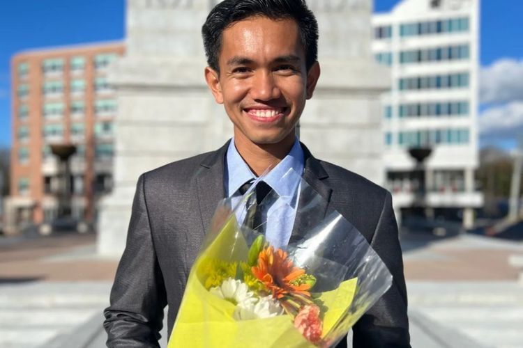 Mahasiswa S3 asal NTB Raih Gelar Doktor di Amerika, Pidatonya Bikin Terharu
