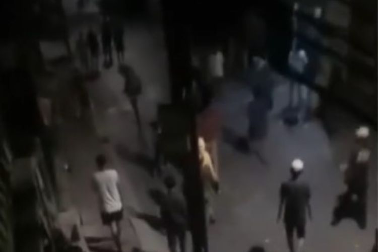 Viral Tawuran 2 Kelompok Remaja di Jakpus hingga Rusak Rumah Warga, Polisi Turun Tangan