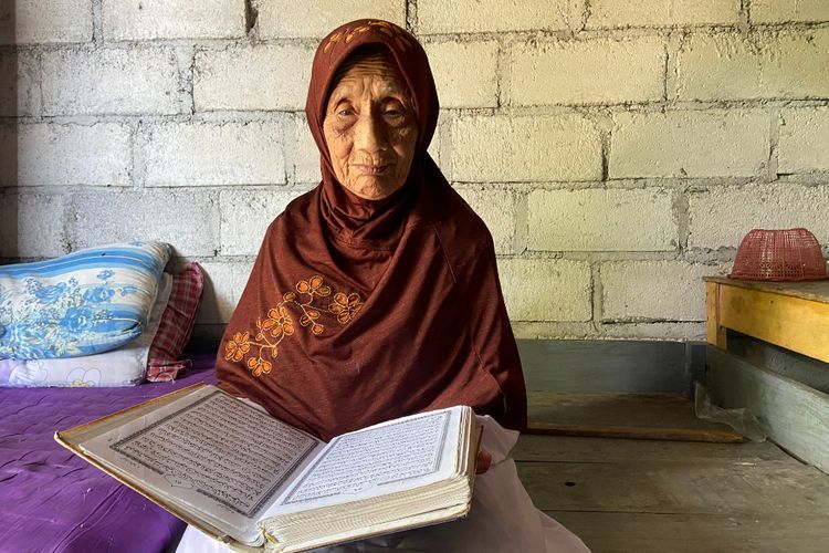 Mengharukan! Cerita Nenek 92 Tahun di Ponorogo Rela Jual Tanah Demi Haji