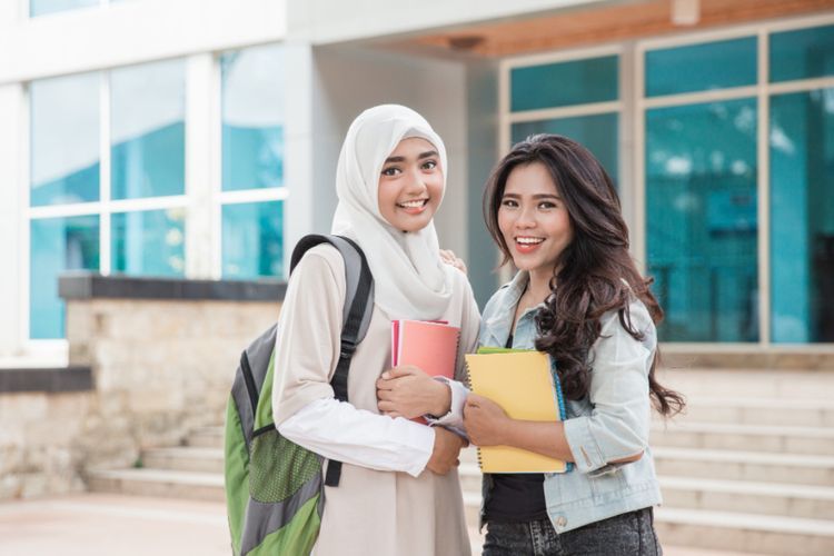 12 Rekomendasi Kerja Part Time untuk Mahasiswa, Ada yang Bisa Freelance Juga Loh
