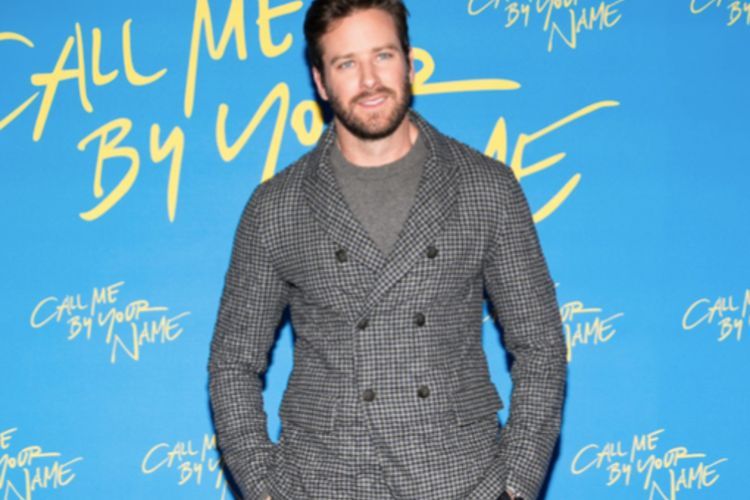 Aktor Armie Hammer Dinyatakan Gak Bersalah Atas Tuduhan Pelecehan Seksual