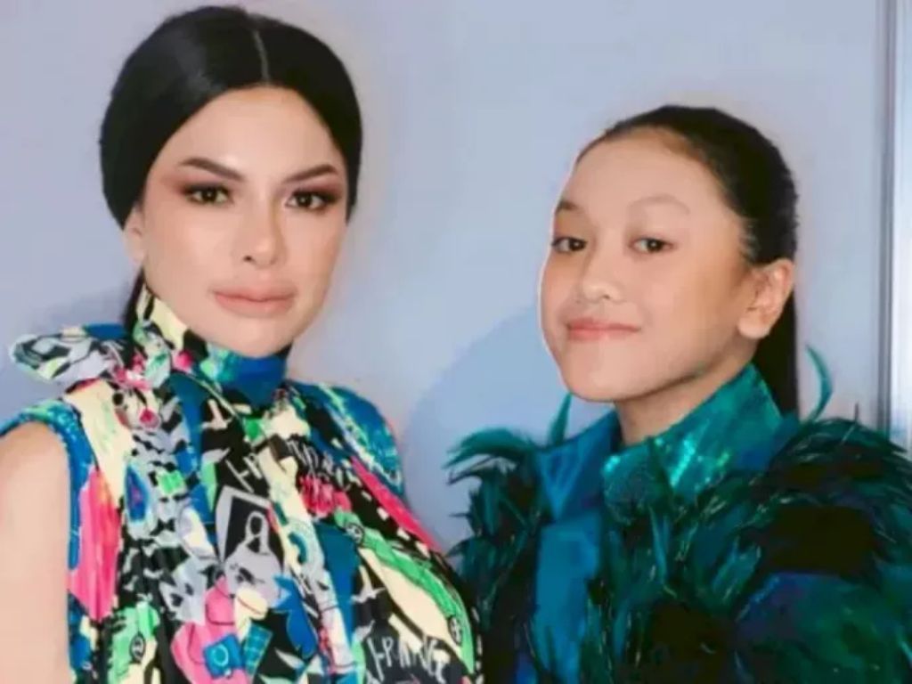 Lolly Akui Tak Benci Nikita Mirzani meski Sempat Ribut Besar: Kalau Gak Ada Mama, Aku Gak akan Lahir!
