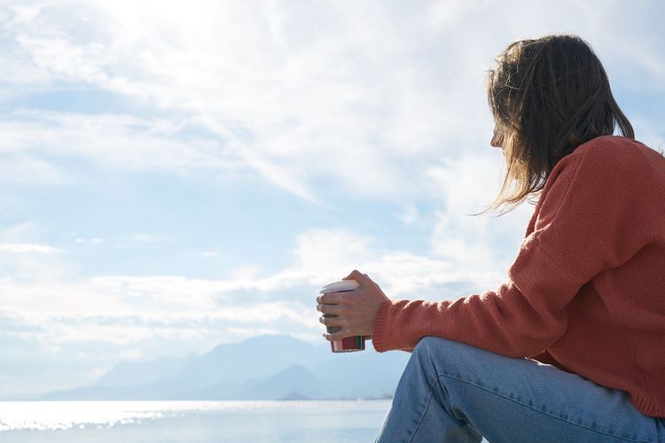 45 Kata-Kata Galau Singkat Aesthetic tentang Cinta, Sedih!
