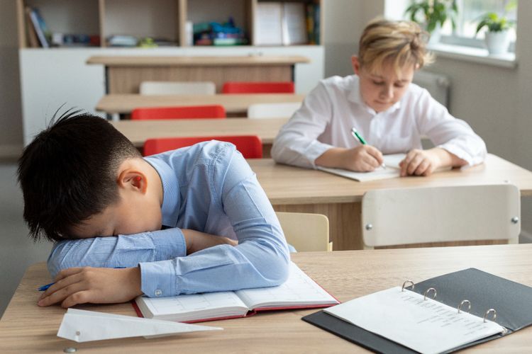Mengenal ADHD (Attention Deficit Hyperactivity Disorder), Gejala, Faktor hingga Pengobatan
