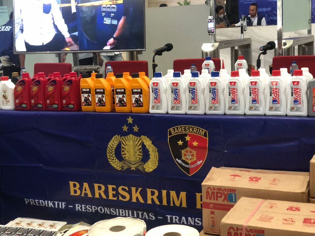 Kenali 5 Ciri-Ciri Oli Motor Palsu dan Risiko Bahayanya Untuk Kendaraan!