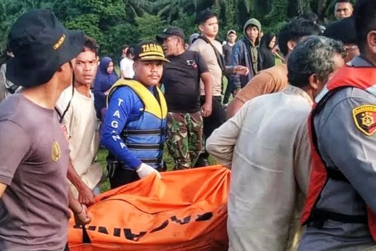 5 Hari Pencarian, Jasad Mahasiswa PCR Tenggelam di Pulau Cinta Kampar Ditemukan 