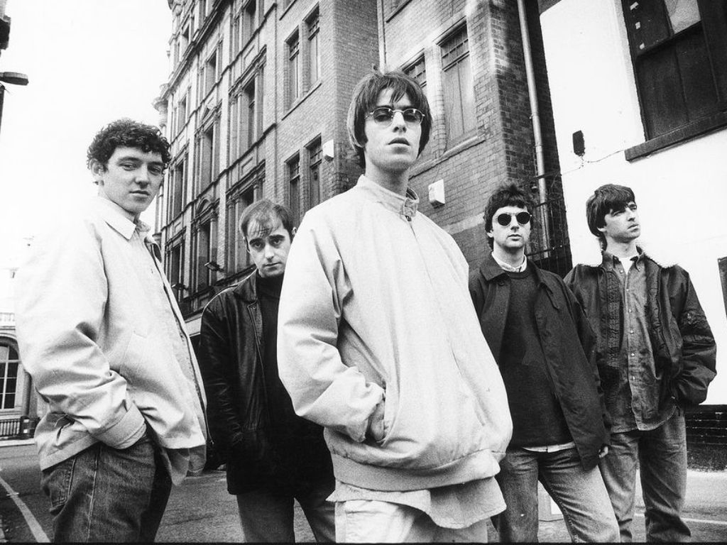 Noel Gallagher dan Liam Gallagher Kabarnya Sudah Berdamai, Akankah Oasis Kembali Reuni?