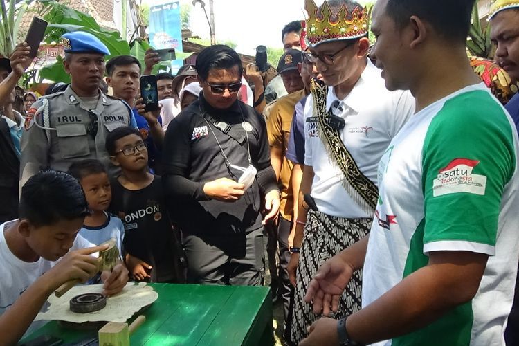 Masuk 75 Besar ADWI, Desa Sidowarno Dikunjungi Menparekraf Sandiaga Uno