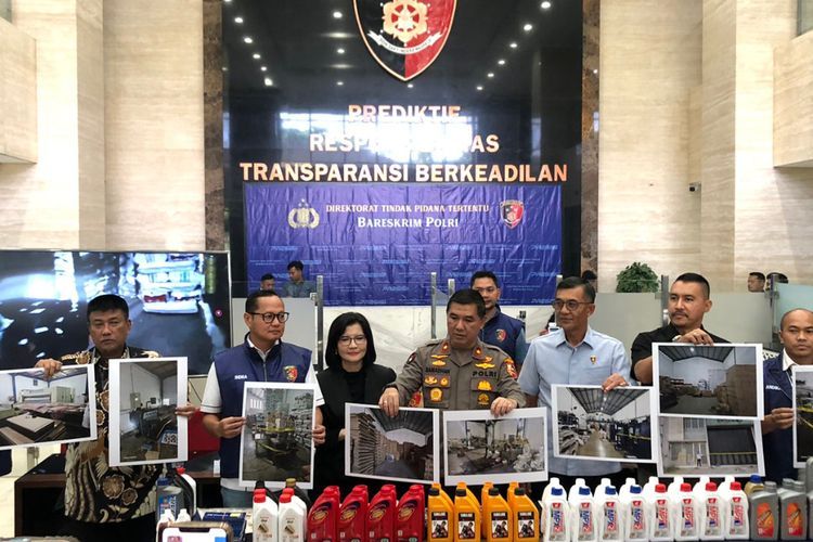 Fakta-fakta Oli Palsu Raup Untung Rp20 M Per Bulan yang Dibongkar Bareskrim
