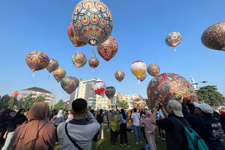 Rayakan Ultah ke-58, Universitas Muhammadiyah Purwokerto Gelar Festival Balon Udara 