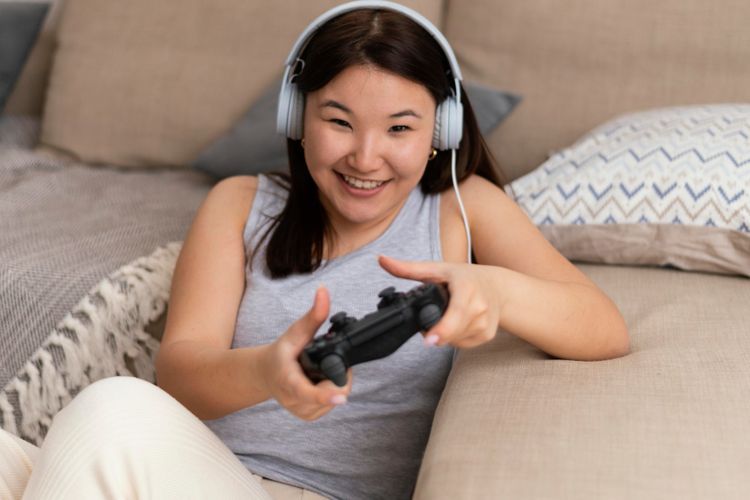 Kecanduan Top Up Game Online, Gadis Remaja Ini Habiskan Uang Ibunya Hampir Rp1 Miliar