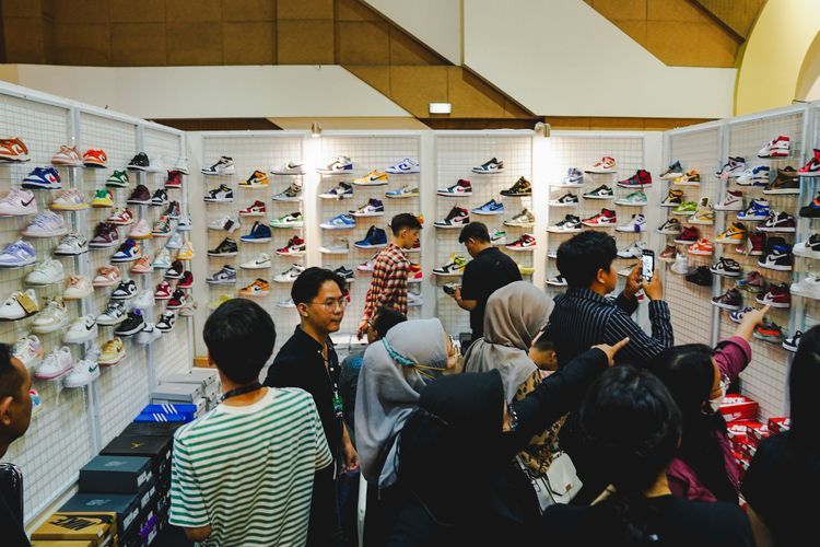 USS Downtown Market Kembali Gemparkan Surabaya, Ratusan Orang Sampai Rela Nginep!