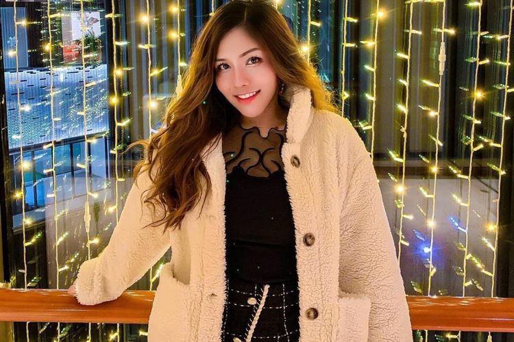 Potret Cantik Selebgram Maenda Nindya, Ternyata Streamer Games Tembak-Tembakan
