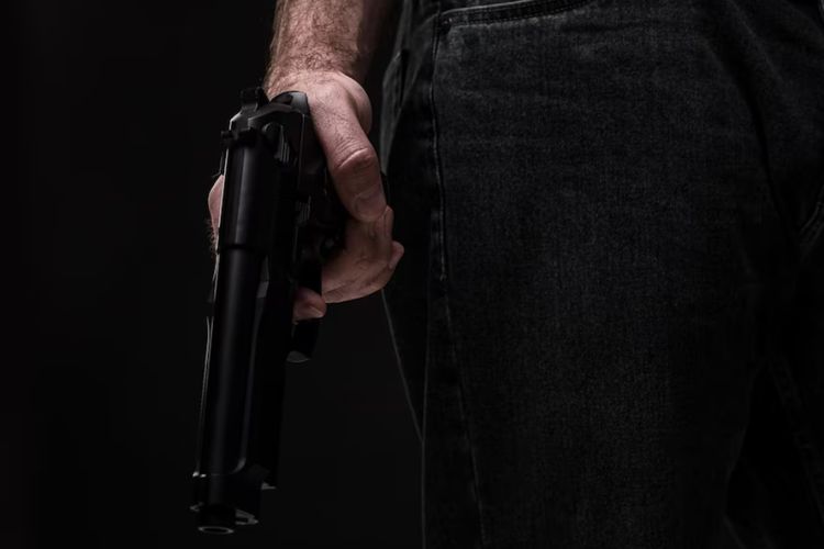 Pelaku Tawuran Pakai Pistol di Jakut Ditangkap Polisi, Ternyata Cari Lawan di Medsos