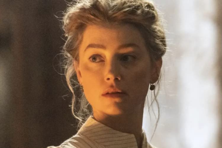 Comeback Usai Kisruh dengan Depp, Amber Heard Tuai Pujian di Film Terbarunya