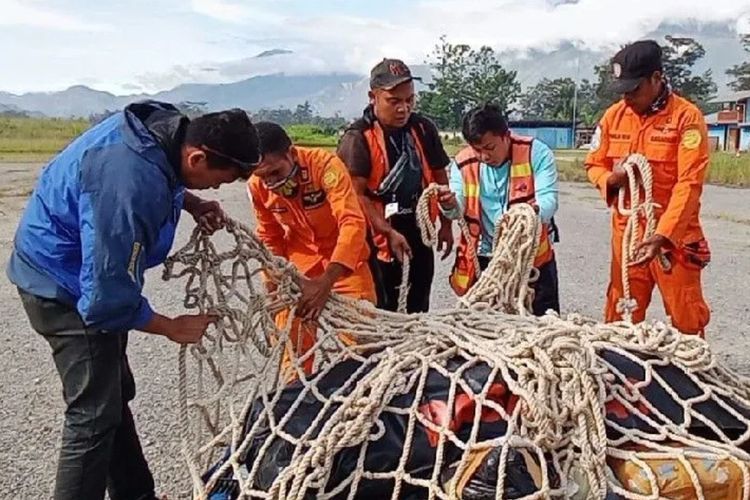 Sudah 5 Hari, Tim SAR Gabungan Masih Berusaha Capai Lokasi Jatuhnya Pesawat SAM Air